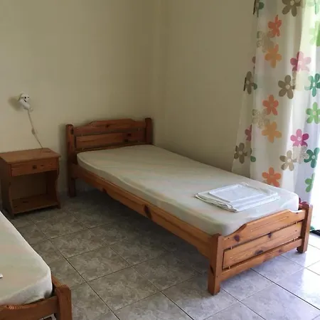 Eleni Fourka Halkidiki * Skála Foúrkas